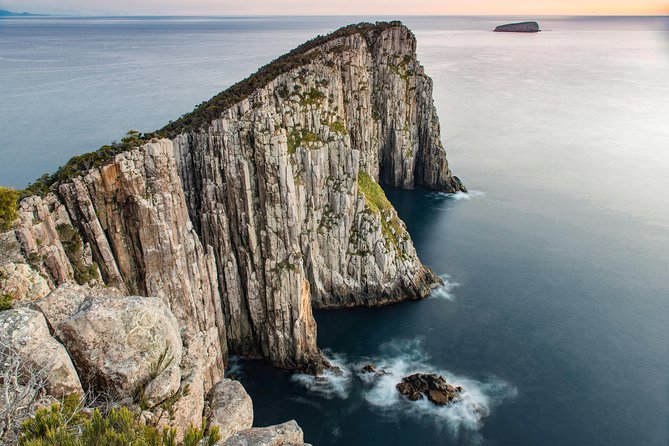Bonorong Wildlife Park and Richmond Afternoon Tour from Hobart - Feeding kangaroos and wallabies: the highlight you’ll remember