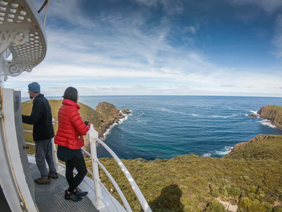 Bruny Island: Cape Bruny Lighthouse Tour - Cape Bruny Lighthouse in 30 minutes: what you actually do
