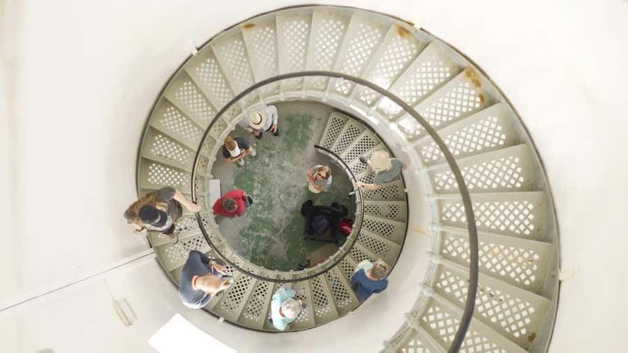 Bruny Island: Cape Bruny Lighthouse Tour - The 114-metre balcony views: photos, wind, and spotting wildlife