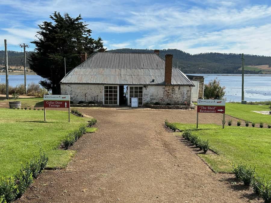 Cruise Ship - Wine Shore Excursion - Hobart - The rhythm of the day: pickup, vineyards, then Richmond