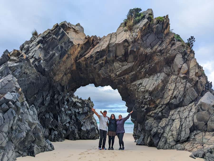 From Hobart: Bruny Island Nature & Produce Adventure Tour - Afternoon producer tastings across Bruny’s best-known foods