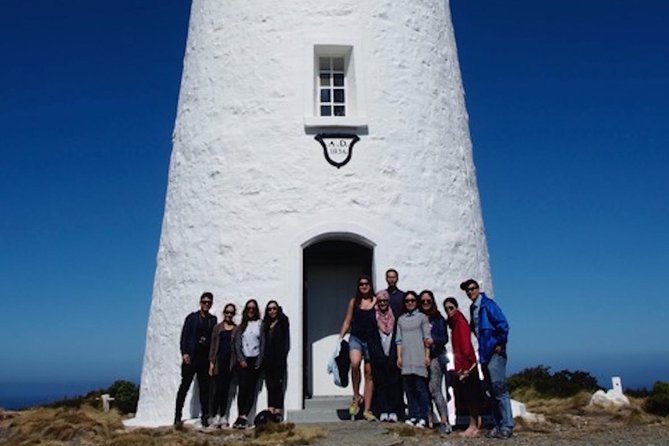 Full-Day Guided Bruny Island Tour from Hobart - Cape Bruny Lighthouse: the views, the time limits, and the park pass note