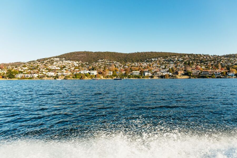 Hobart: 2.5-hour Iron Pot Lighthouse Cruise - Who Should Book This Cruise (and Who Should Rethink It)