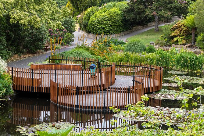 Hobart Half-Day Sightseeing City Tour - Hobart in three hours: what this half-day tour really covers