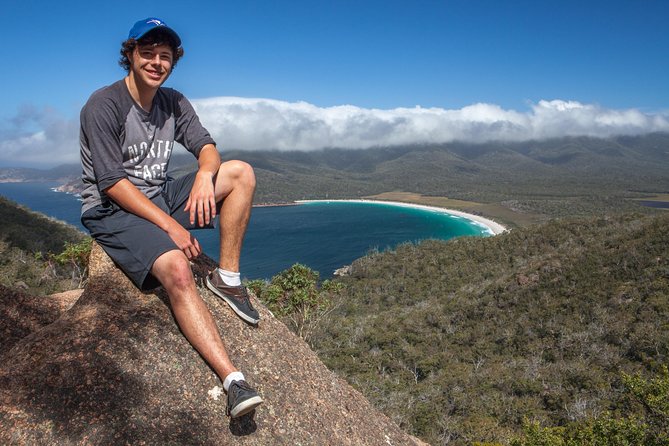 Hobart: Wineglass Bay & Freycinet National Park - Active Day Tour - Cape Tourville circuit: a gentle finish after steeper walking