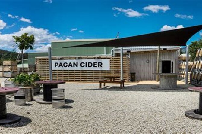 Huon Valley Wine and Cider Tour - Hobart and SE Tasmania - Stop 3 & 4 at Willie Smith’s Apple Museum: Cider, Then Lunch
