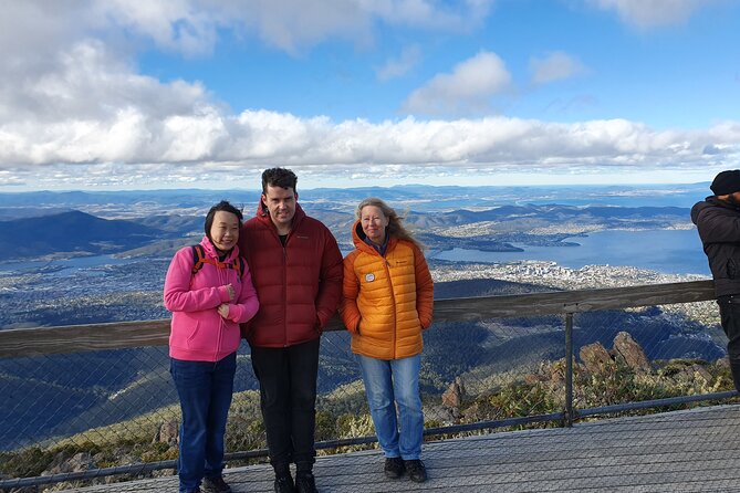 Mount Wellington Pinnacle 2 Hours Small Group Tour - Comfort, pacing, and the value of a bus-based plan