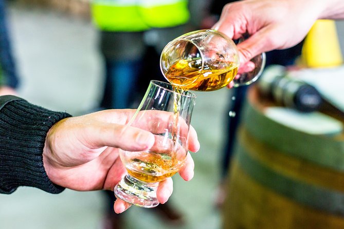 Tasmanian Premium Wine Tour with Tasmanian Cheese Platter - The Tasmanian cheese platter: a smarter tasting partner than you think