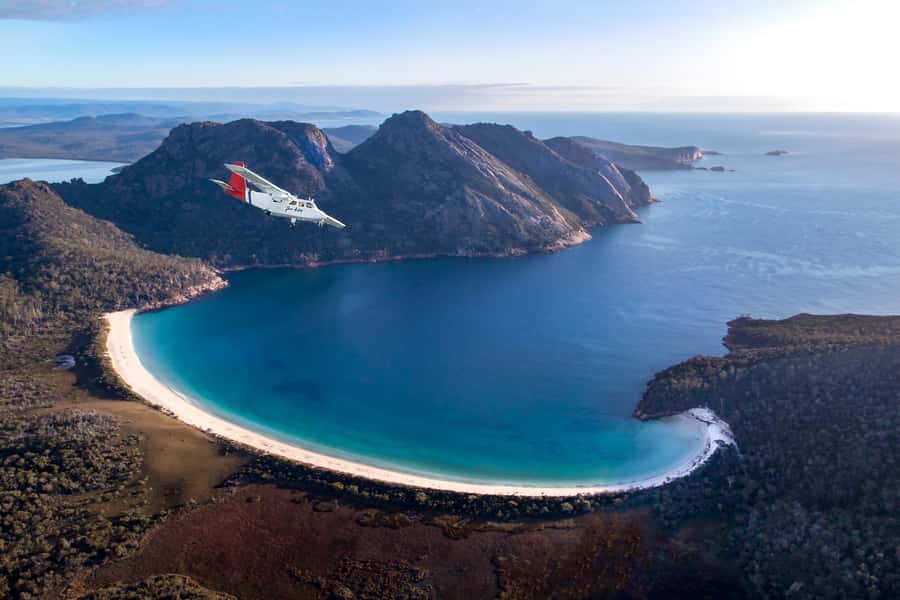 Wineglass Bay and Maria Island Scenic Flight Experience - Freycinet National Park: Pink Granite Meets Iconic White Sand