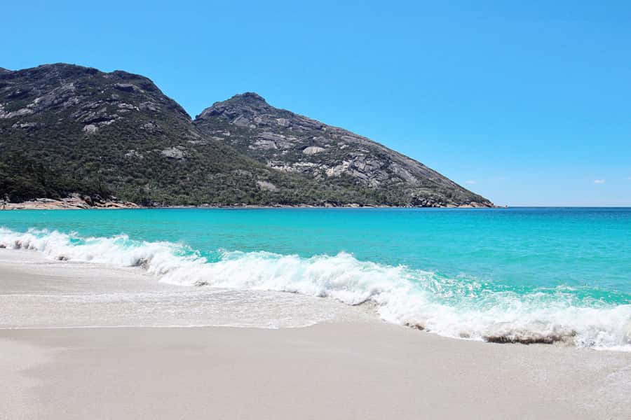 Wineglass Bay & Freycinet National Park Day Trip from Hobart - Wineglass Bay Lookout: the steep part, and how to choose your hike